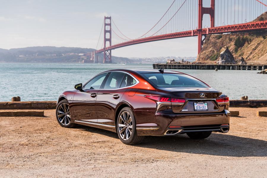  Lexus LS500 F-Sport 2017 года  (NA) (фото 42 из 66)